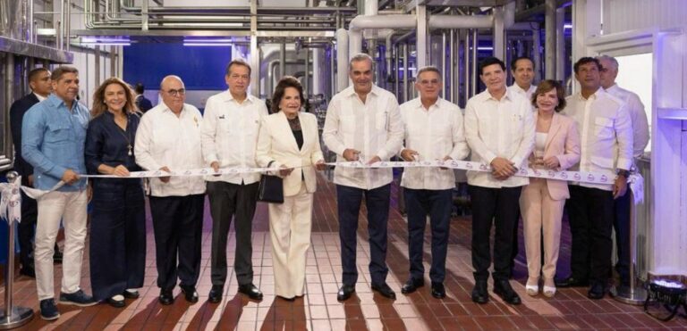 Presidente Abinader inaugura la ampliación de la Planta de Proceso y Nuevos Almacenes Logísticos Robotizados del Grupo Rica