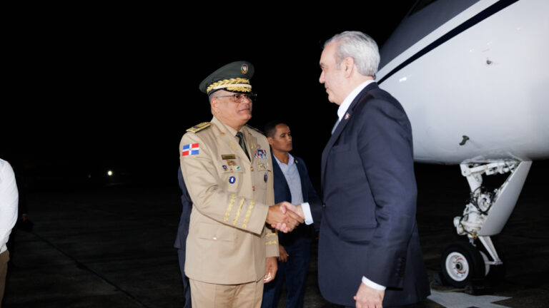 Presidente Abinader regresa al país tras exitosa participación en Conferencia Internacional de Energía en Guyana