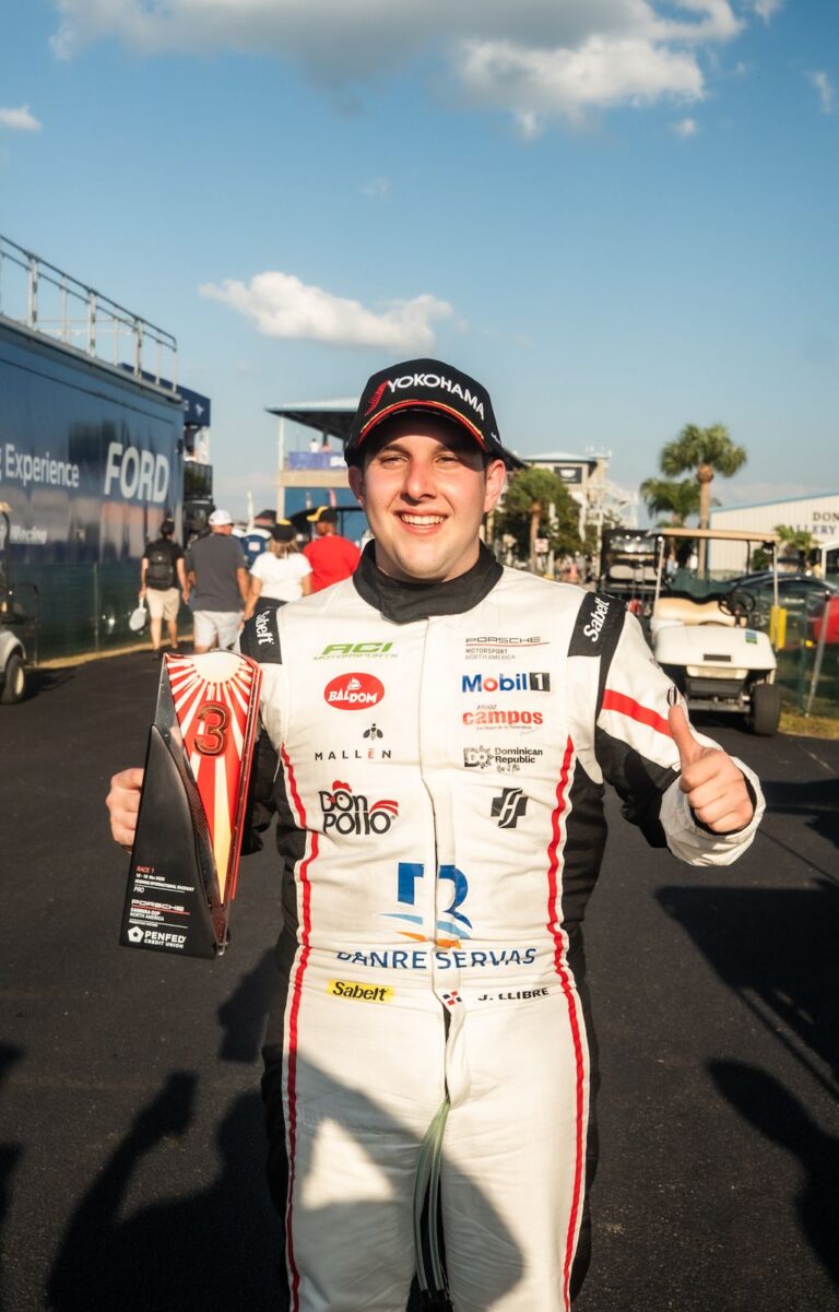 Jimmy Llibre inicia la temporada Porsche Carrera Cup North America 2025 con un espectacular podio en Sebring