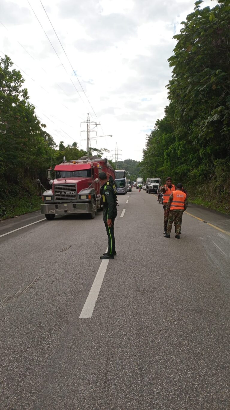 911 coordina asistencia en accidente de tránsito en Monseñor Nouel