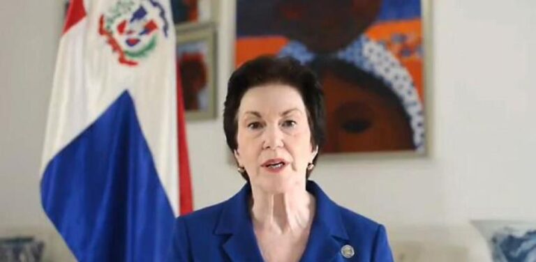 Embajada Dominicana en los Estados Unidos desarrolló cientos de iniciativas en favor de dominicanos en el exterior