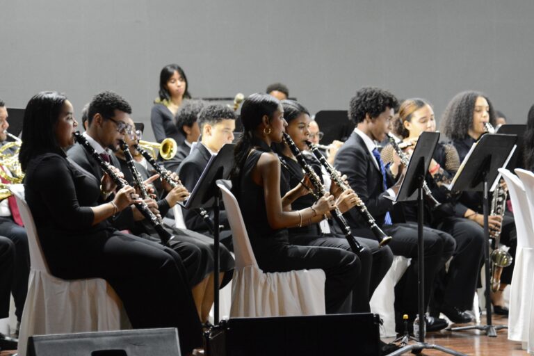 La Orquesta Dominicana de Vientos ofrece concierto sinfónico